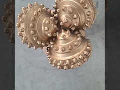 التعدين الثلاثي للصخور الصلبة المتوسطة