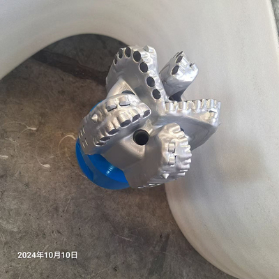 Versatile Diamond Drilling Bit 8-1/2" 5 Blades PDC Drill Bit Of Oil Drilling Well Tool