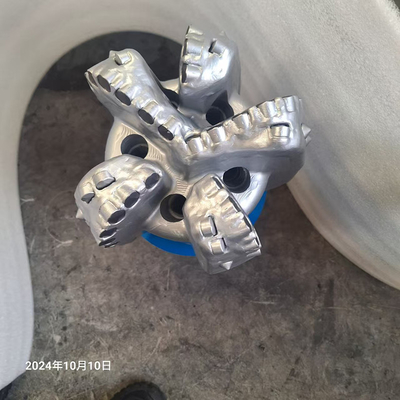 Diamond  RocK Bit 8" PDC Drill Bit of  Weill Drilling Equipment