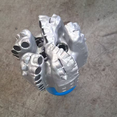 Oil Drilling Rock Bits  5-1/2 " PDC Drillling  Bit Of  Diamond Drilling Tool