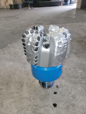 8 1/2′′ Diameter S616 with 4 1/2′′ API PDC Drill Bit for Rock Drilling