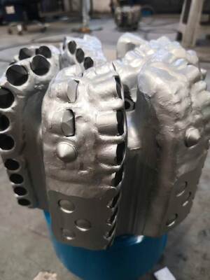 8.5 بوصة جسم فولاذي 7 شفرة 16 ملم قطعة الصخرة الرئيسية Pdc حفر قطعة